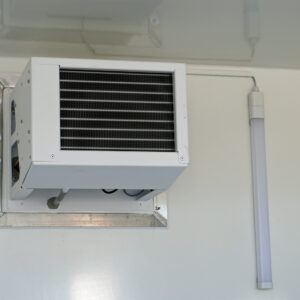 Humbaur HGK 25 32 18 - 21 PF60 Deluxe Tandem-Kühlkoffer mit hochwertiger Isolierung – Bild 3