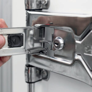 STEMA S-BOX STPK O2 27-30-18.2.S18.2 Zweiflügelige Tür | Edelstahlkomponenten | 100 km/h Vorbereitung – Bild 4